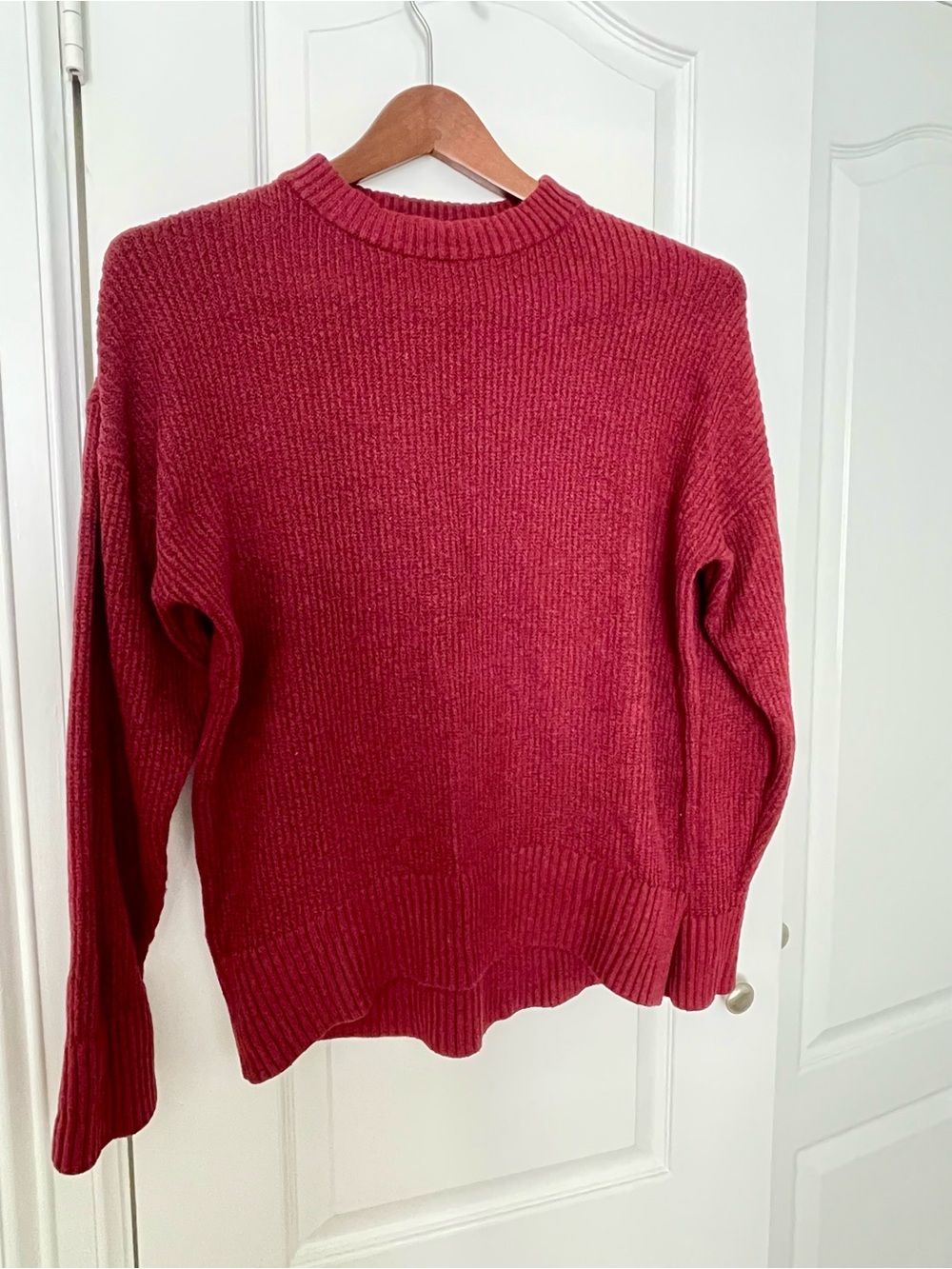 Old Navy Scoopneck Sweater in Dark Red
